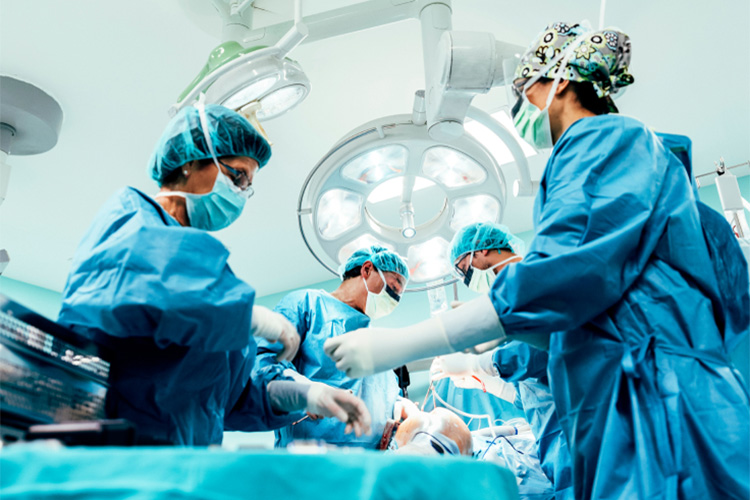 Transplantation Techniques & Heart Surgery